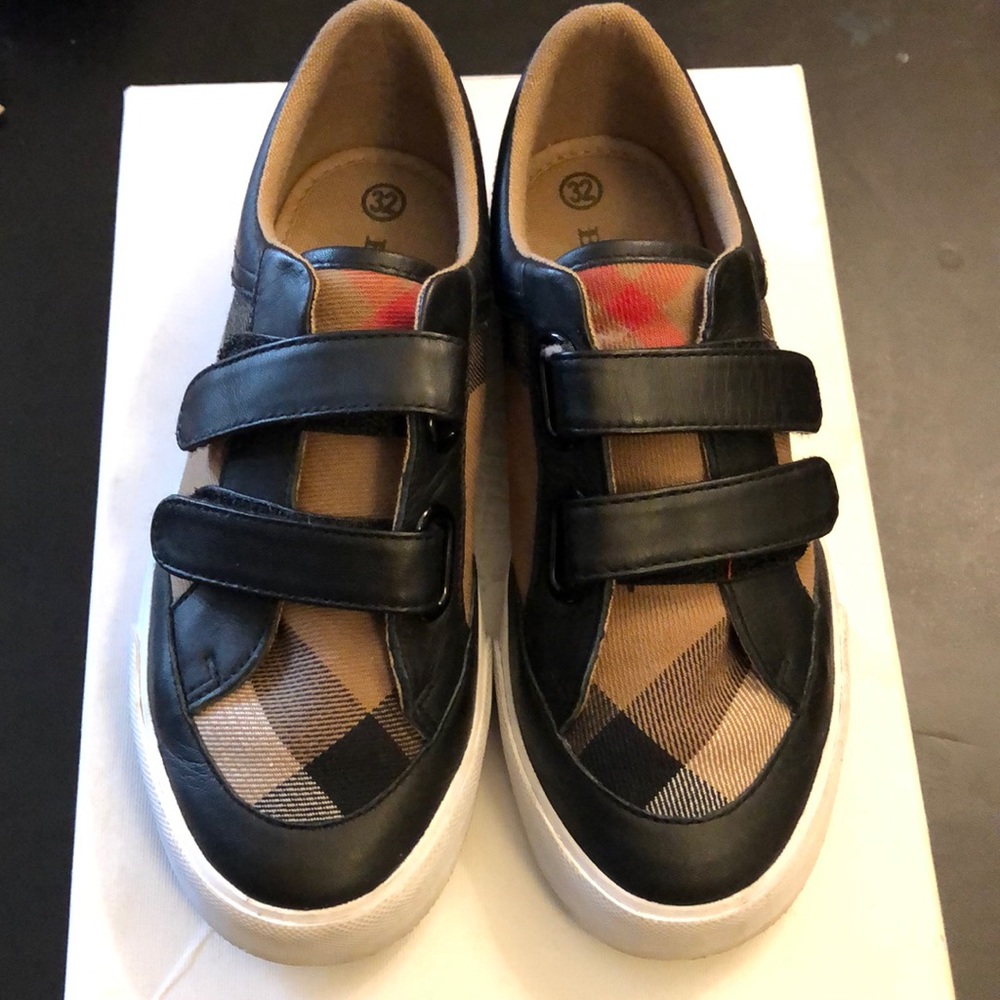 Kids Burberry sneakers